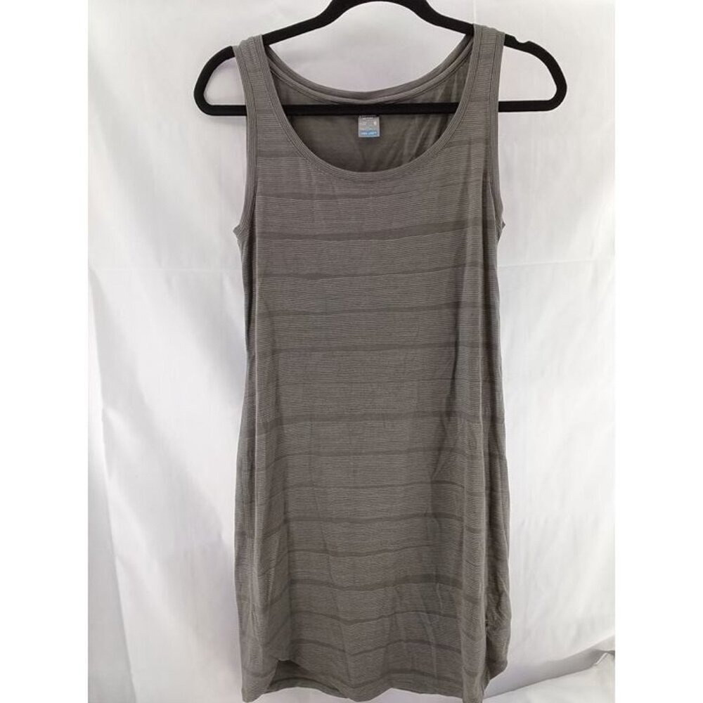 Icebreaker Merino Wool Cool lite Yanni Hiking Dress Outdoor Workout Sz S